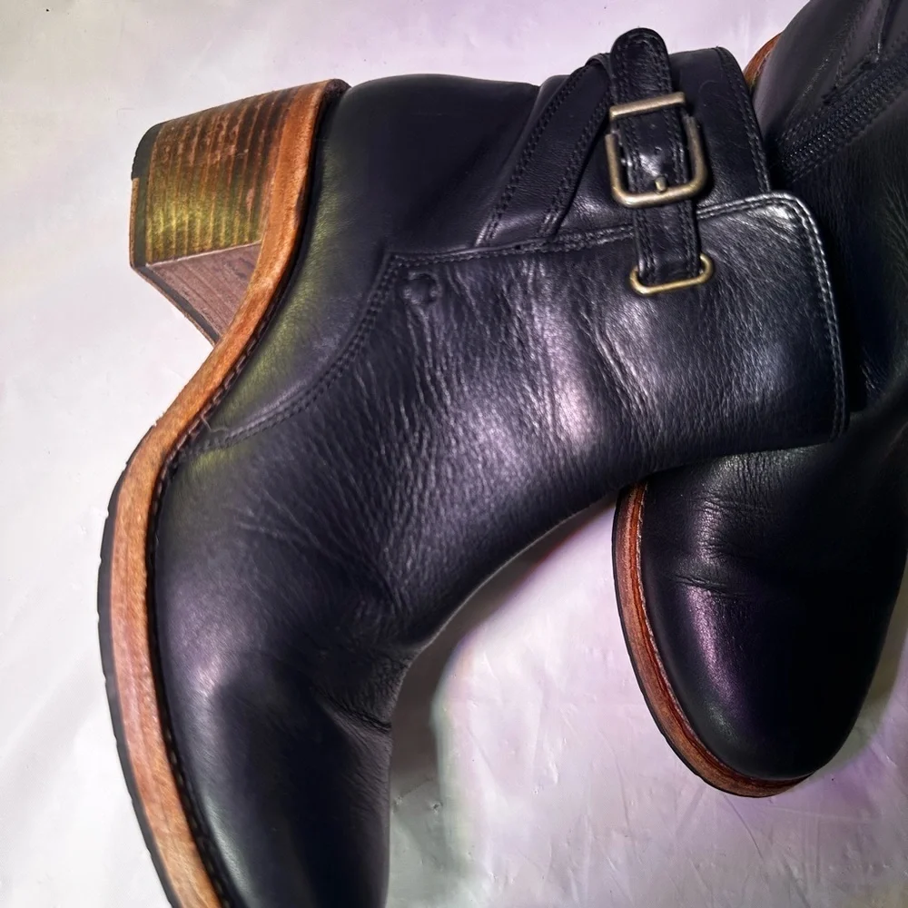 Women's Black Leather Ankle Boots